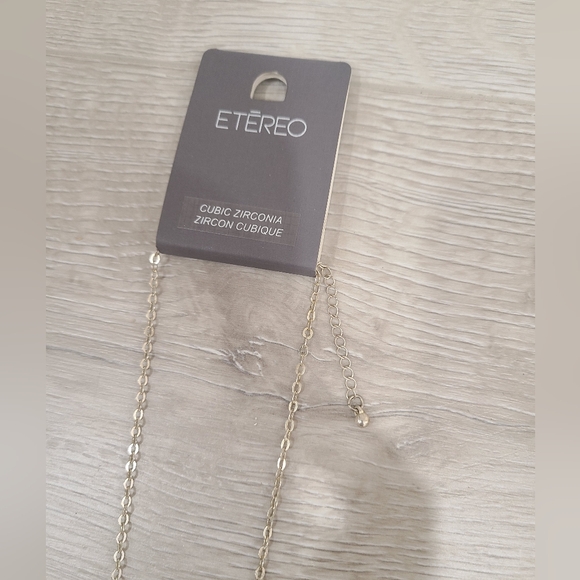 Etereo Cubic Zirconia Necklace - Picture 4 of 5